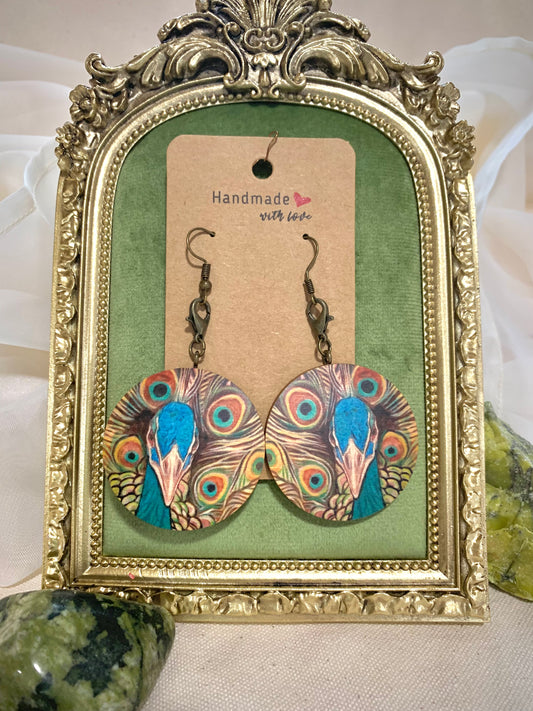 Korvakorut: Riikinkukko