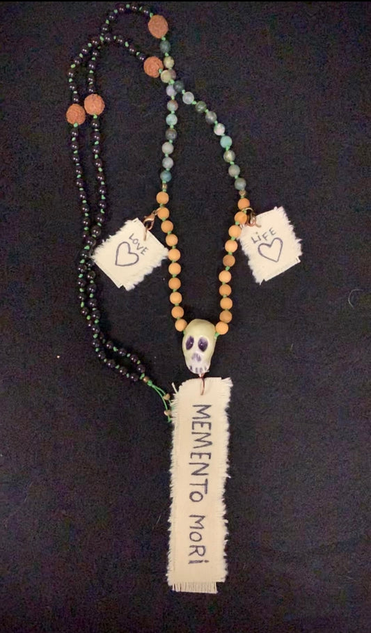 Amuletti-mala: Memento mori 49€!Joulukalenterin luukku 13 (Norm.59€)