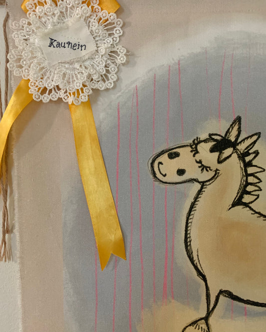 Hevosaiheinen seinävaate: Iida-poni
