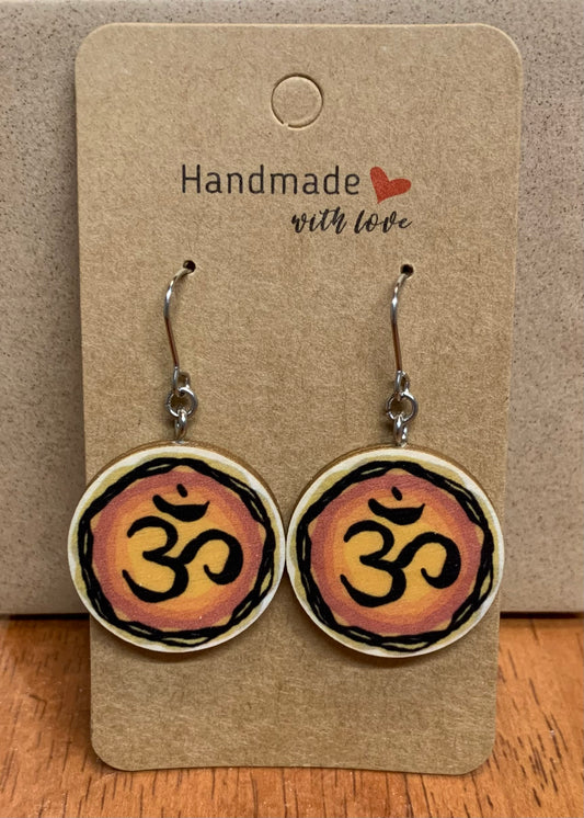 Mandala-korvikset: Ohm