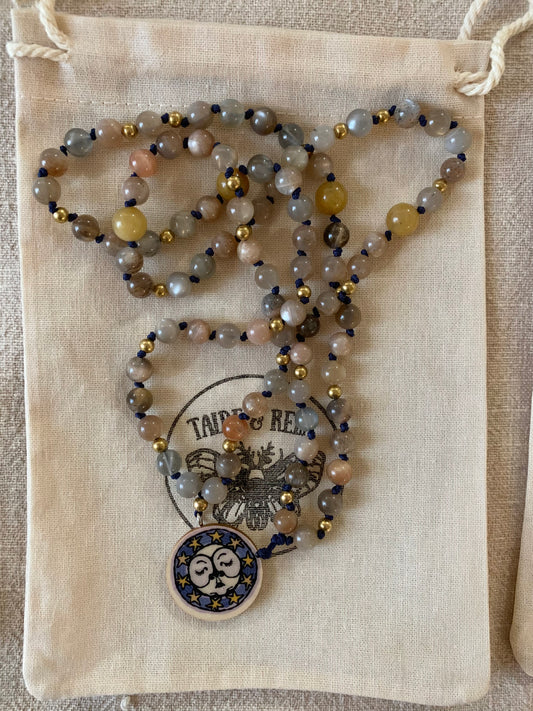 Mala-helmet: Kuu ja tähdet