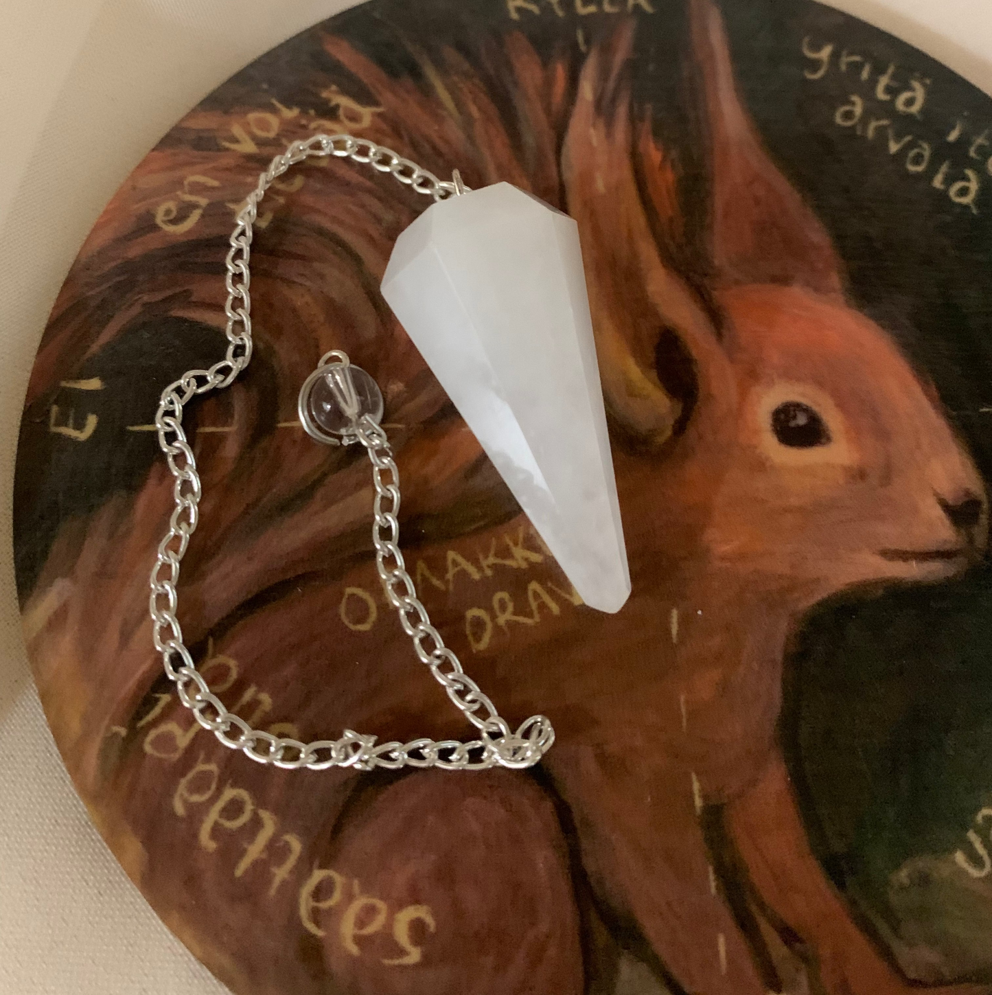 Heiluri: (valkoinen) kvartsi